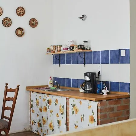 Gospodarstwo wiejskie Vadrozsa Vendeghaz