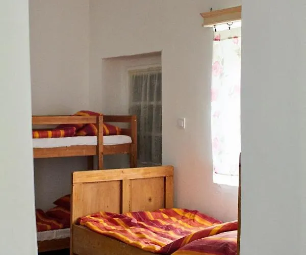 Kır Evi Vadrozsa Vendeghaz *